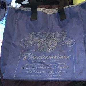 Budweiser tote